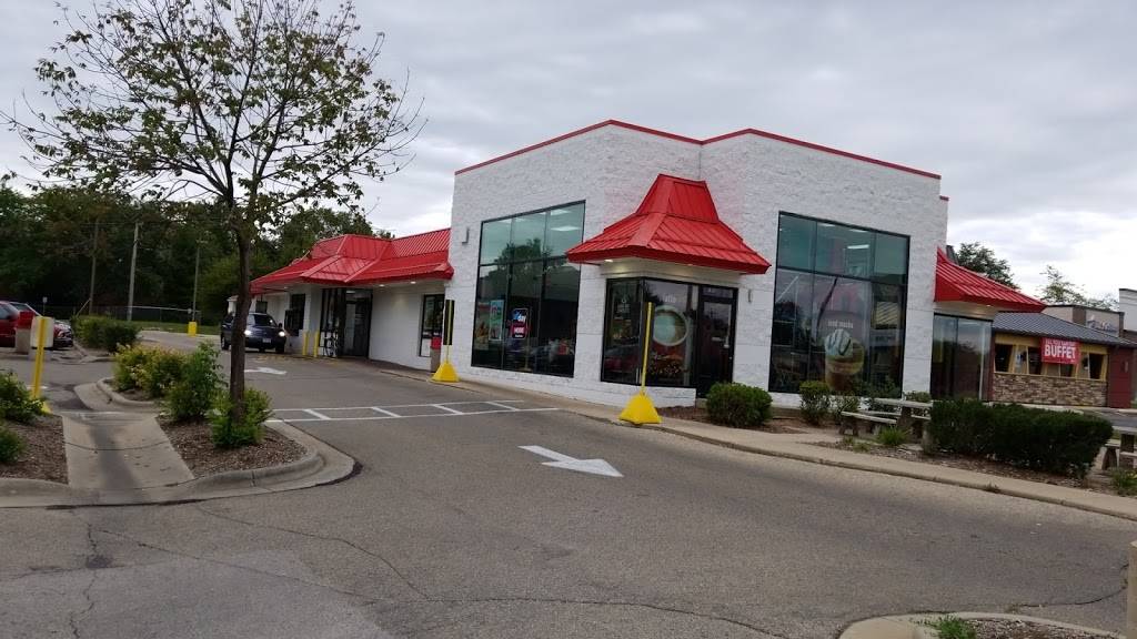 McDonalds | cafe | 1069 W Main St, Whitewater, WI 53190, USA | 2624737811 OR +1 262-473-7811