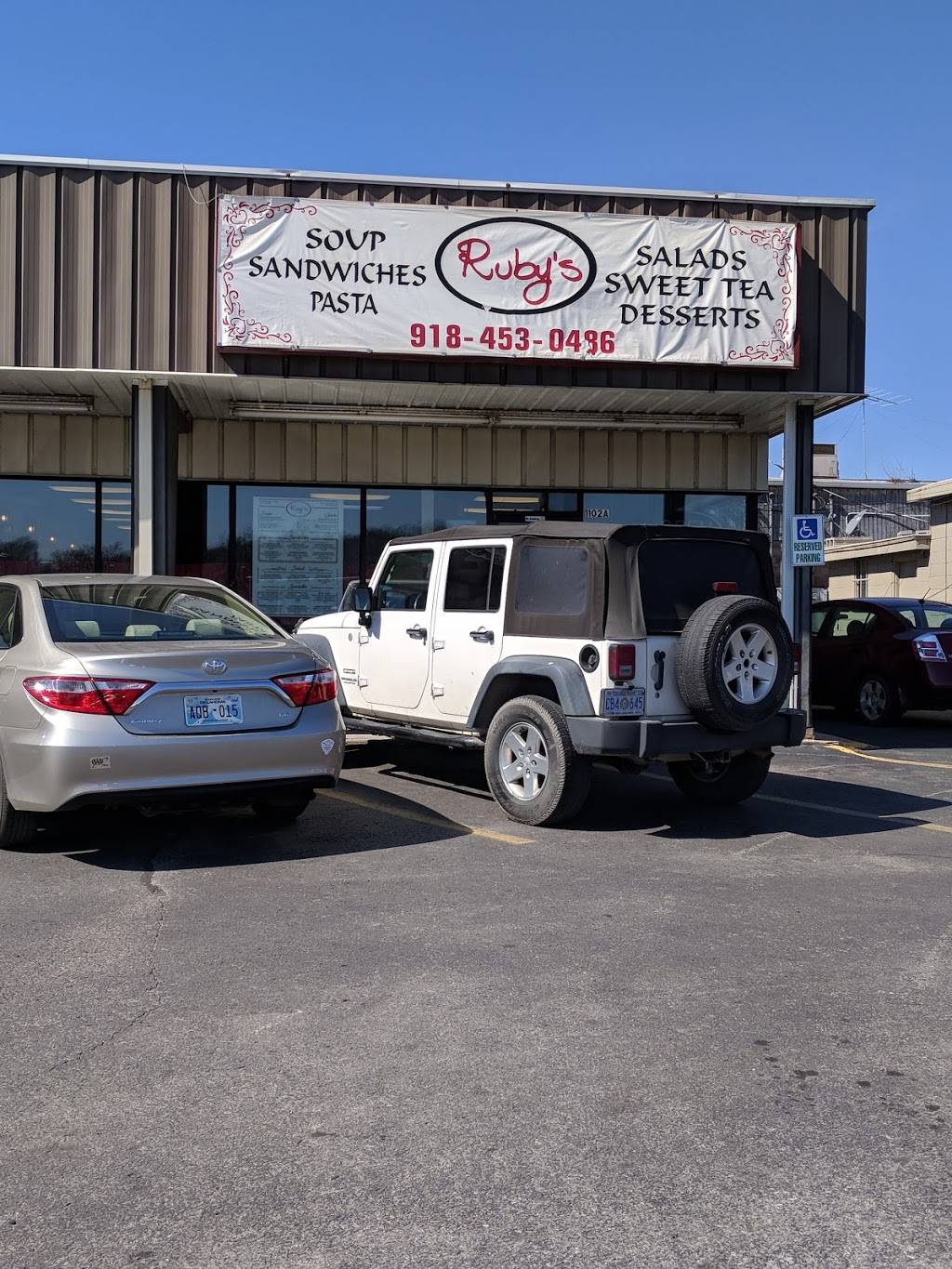 Rubys | bakery | 1102 S Muskogee Ave, Tahlequah, OK 74464, USA | 9184530486 OR +1 918-453-0486