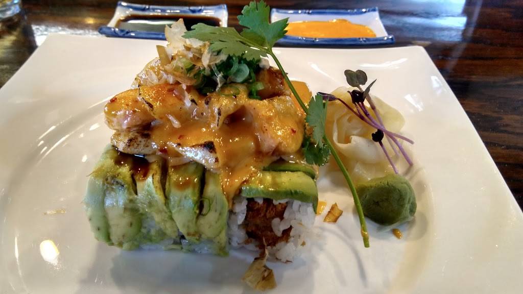 Toshi Izakaya Restaurant | meal takeaway | 136 Simsbury Rd #4, Avon, CT 06001, USA | 8606778242 OR +1 860-677-8242