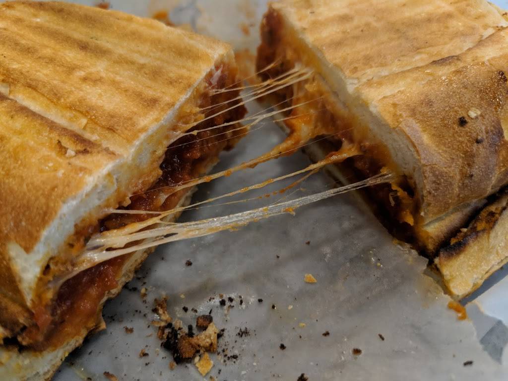 Potbelly Sandwich Shop | restaurant | 3833 Lexington Ave N Ste 101, Arden Hills, MN 55126, USA | 6122525055 OR +1 612-252-5055
