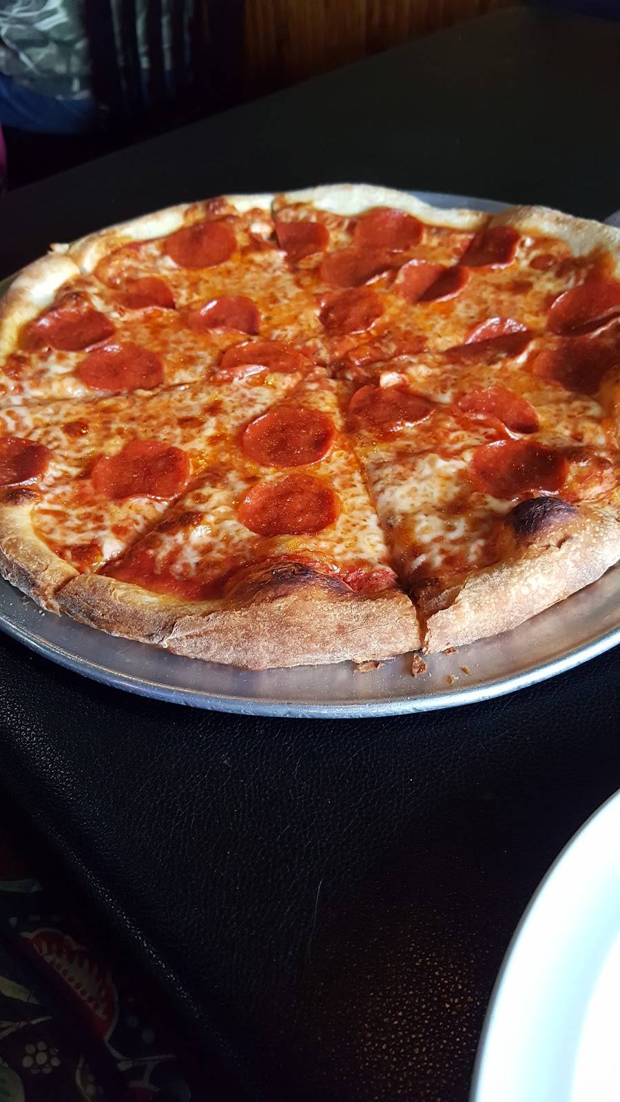 Rizzis Pizza Cafe Pizza | restaurant | 6230 Green Lee St, Arlington, TN 38002, USA | 9018677750 OR +1 901-867-7750