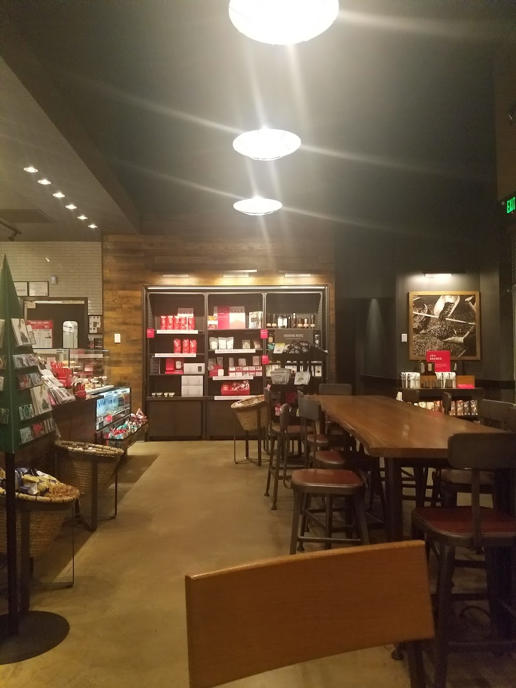 Starbucks | restaurant | 1233 S Cage Blvd, Pharr, TX 78577, USA | 9564835105 OR +1 956-483-5105