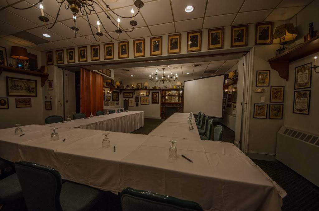 DIgnazios Towne House | restaurant | 117 Veterans Sq., Media, PA 19063, USA | 6105666141 OR +1 610-566-6141