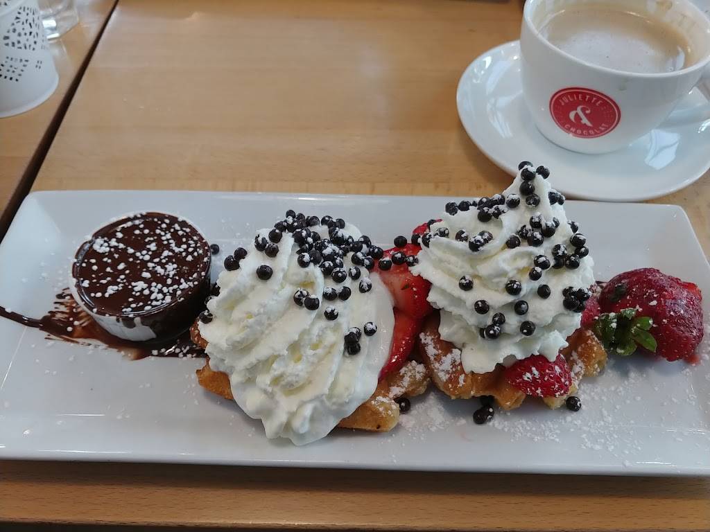 Juliette & Chocolat | restaurant | 525 Promenade Du Centropolis, Laval, QC H7T 0A3, Canada | 4509349484 OR +1 450-934-9484