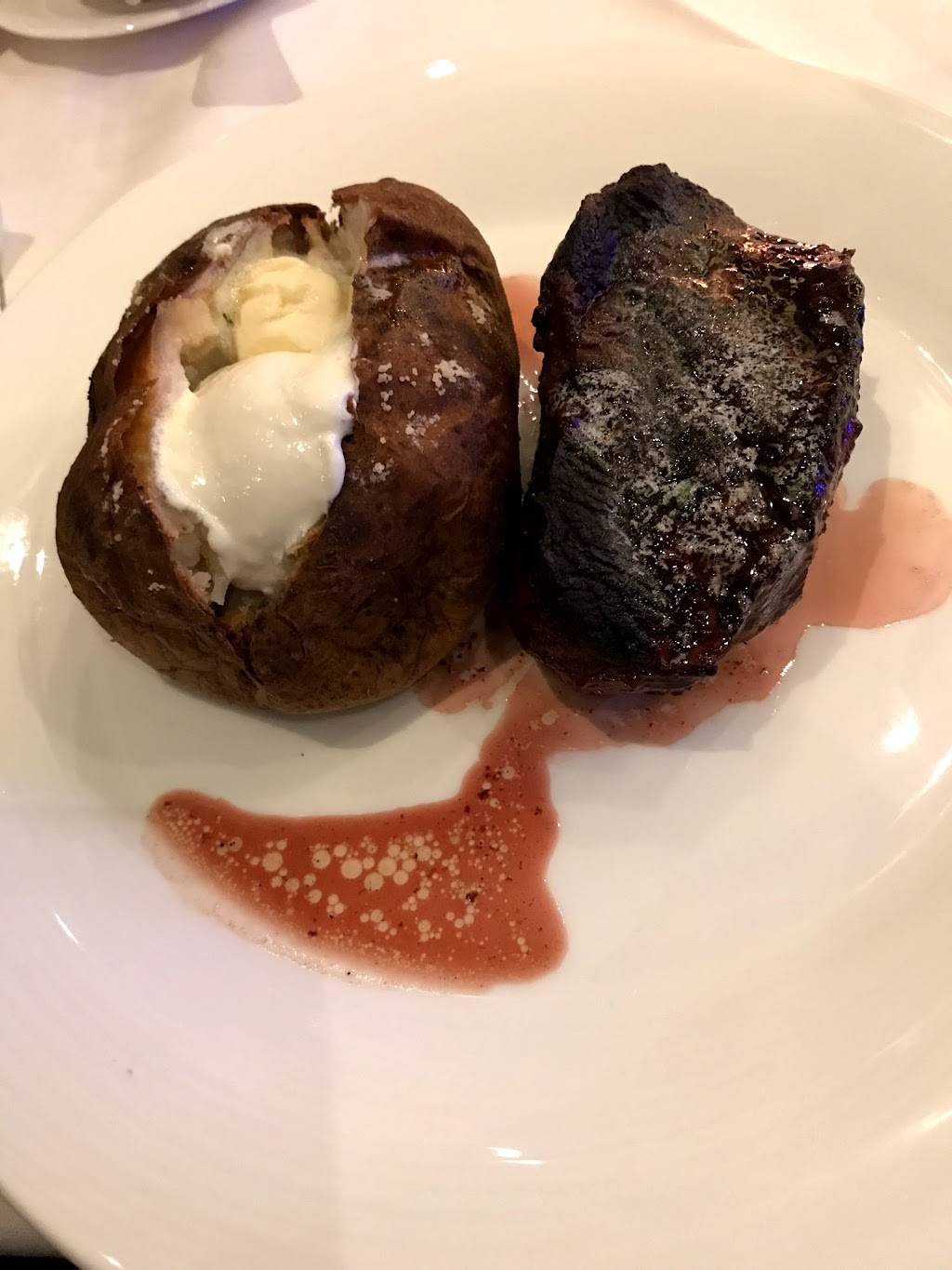 Final Cut Steakhouse | restaurant | 777 Casino Center Dr, Maryland Heights, MO 63043, USA | 8557854263 OR +1 855-785-4263