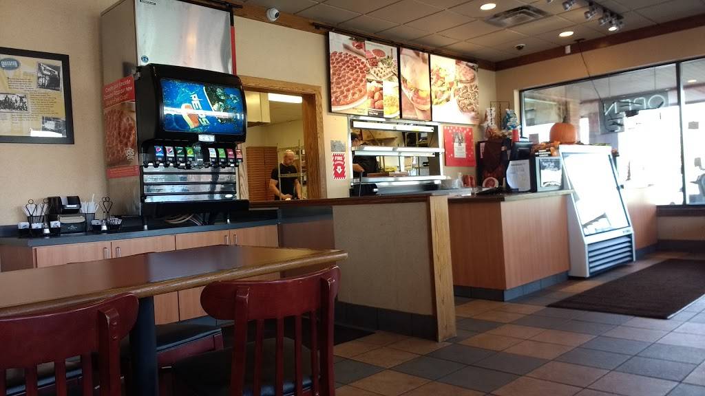 Donatos Pizza | restaurant | 7568 Worthington Galena Rd, Worthington, OH 43085, USA | 6144311115 OR +1 614-431-1115