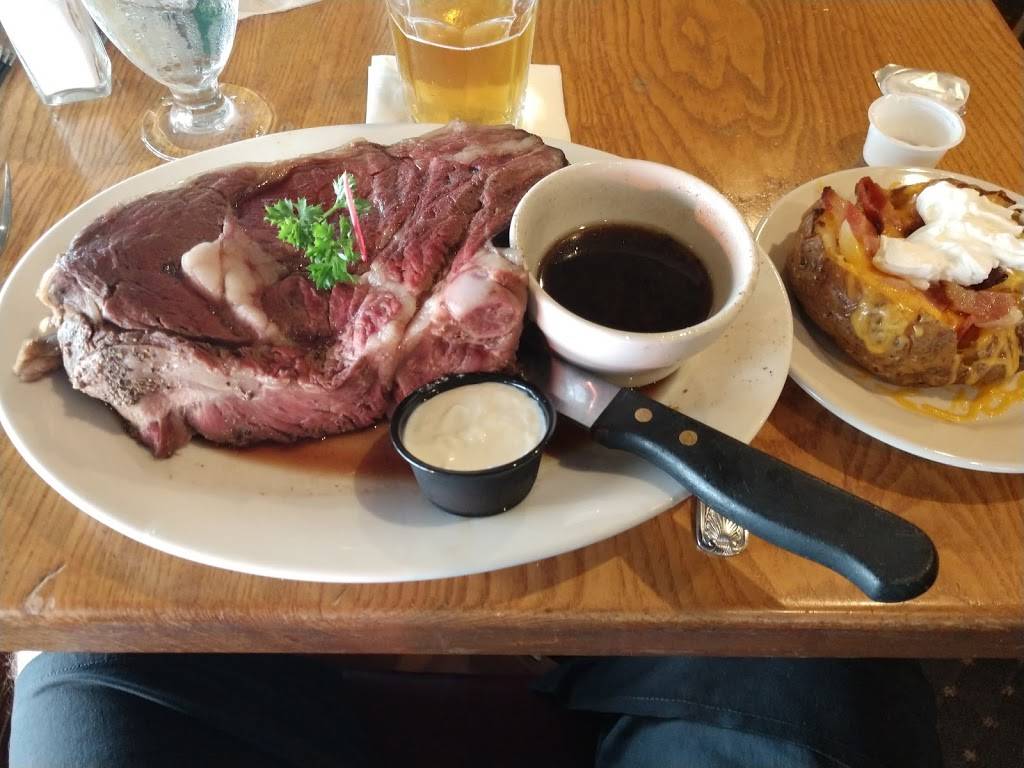 Russells On the Lake | restaurant | 111 Jefferson Blvd, Big Lake, MN 55309, USA | 7632636111 OR +1 763-263-6111