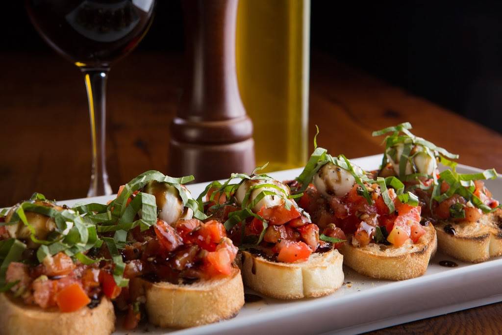Biaggis Ristorante Italiano | restaurant | 5195 Utica Ridge Rd, Davenport, IA 52807, USA | 5633442103 OR +1 563-344-2103
