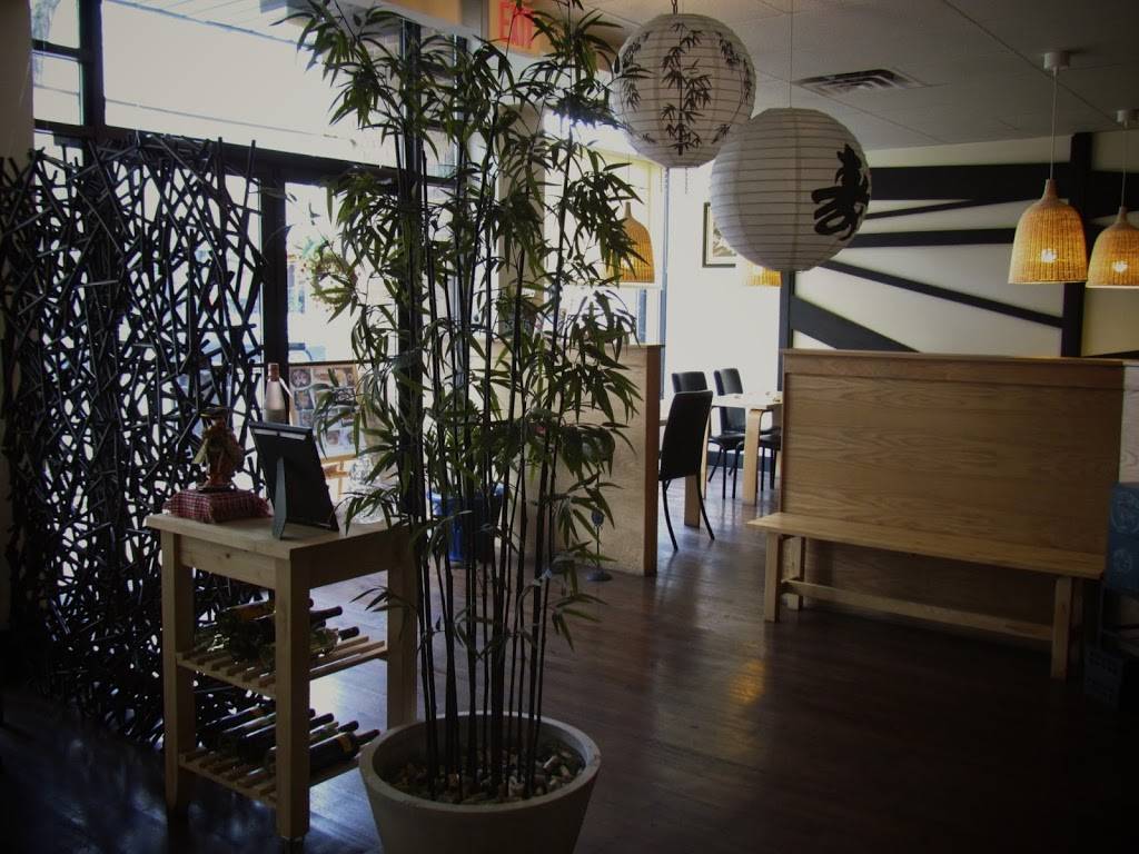 Sakura Japan Sushi & Grill | restaurant | 332 W Broadway, Waukesha, WI 53186, USA | 2624085681 OR +1 262-408-5681