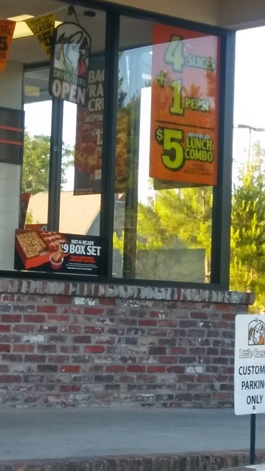 Little Caesars Pizza | meal delivery | 1958 N Hwy 190, Covington, LA 70433, USA | 9858751193 OR +1 985-875-1193