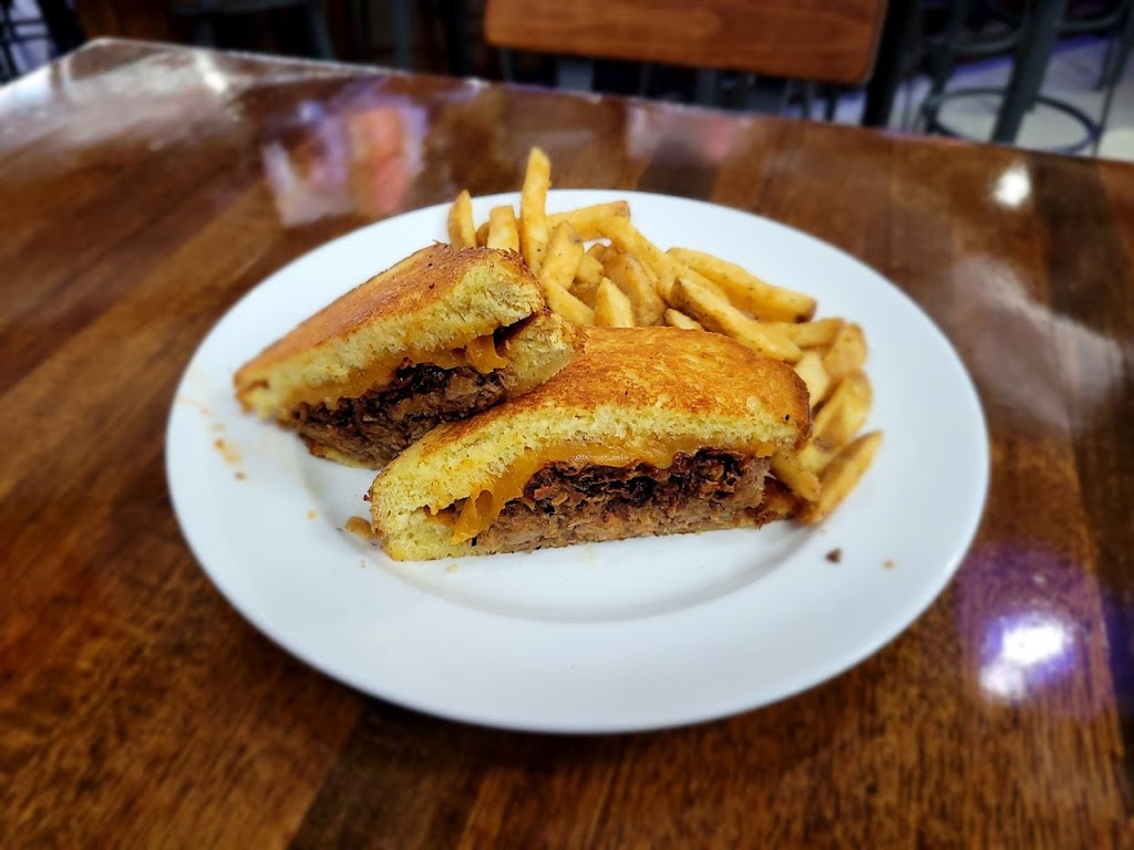 Stadium Sports Bar & Smokehouse Restaurant 300 Tingey St SE