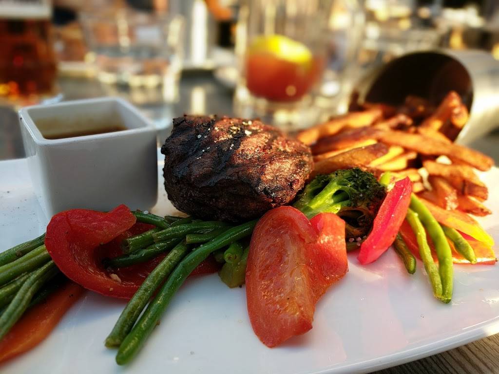 Restaurant Vertigo Boisbriand | restaurant | 3305 Avenue des Grandes Tourelles, Boisbriand, QC J7H 1M9, Canada | 4509518425 OR +1 450-951-8425