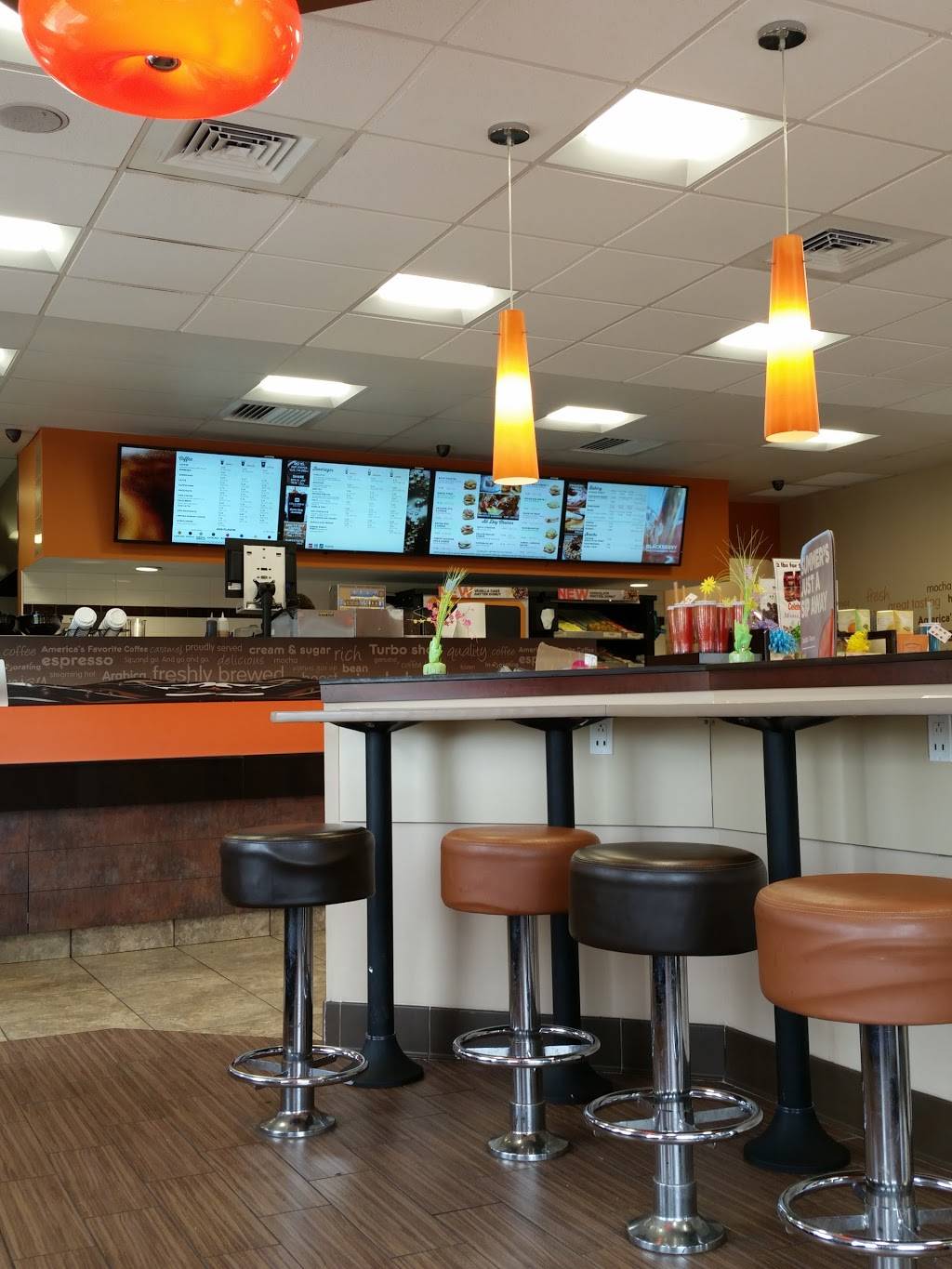 Dunkin | cafe | 1096 West St, Southington, CT 06489, USA | 8608635548 OR +1 860-863-5548