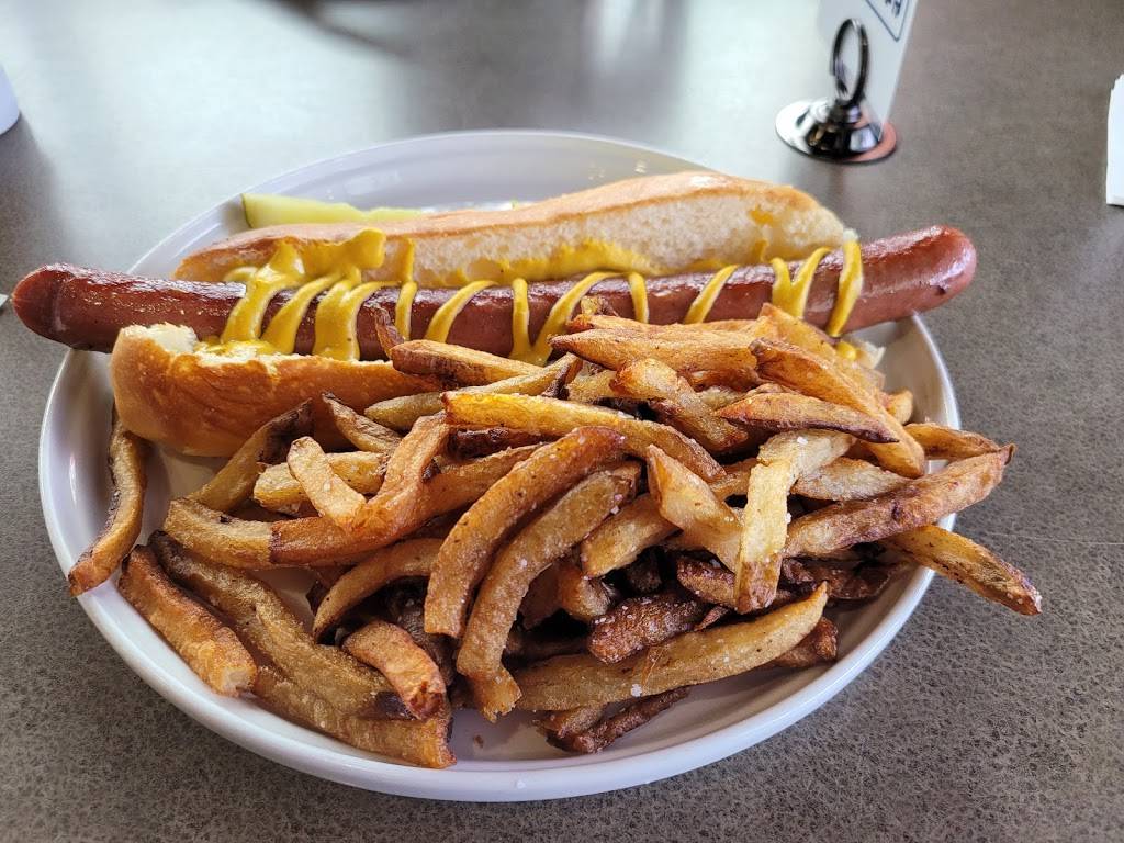Hoss Bar & Grill | restaurant | 7870 E 96th St, Fishers, IN 46038, USA | 3178413014 OR +1 317-841-3014