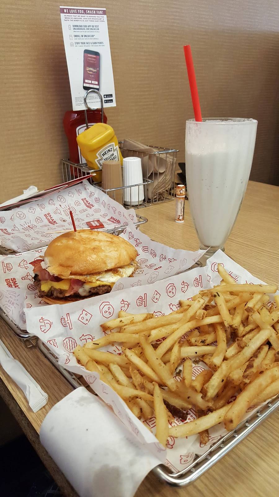 Smashburger | restaurant | 2556 Laning Rd, San Diego, CA 92106, USA | 6193598510 OR +1 619-359-8510