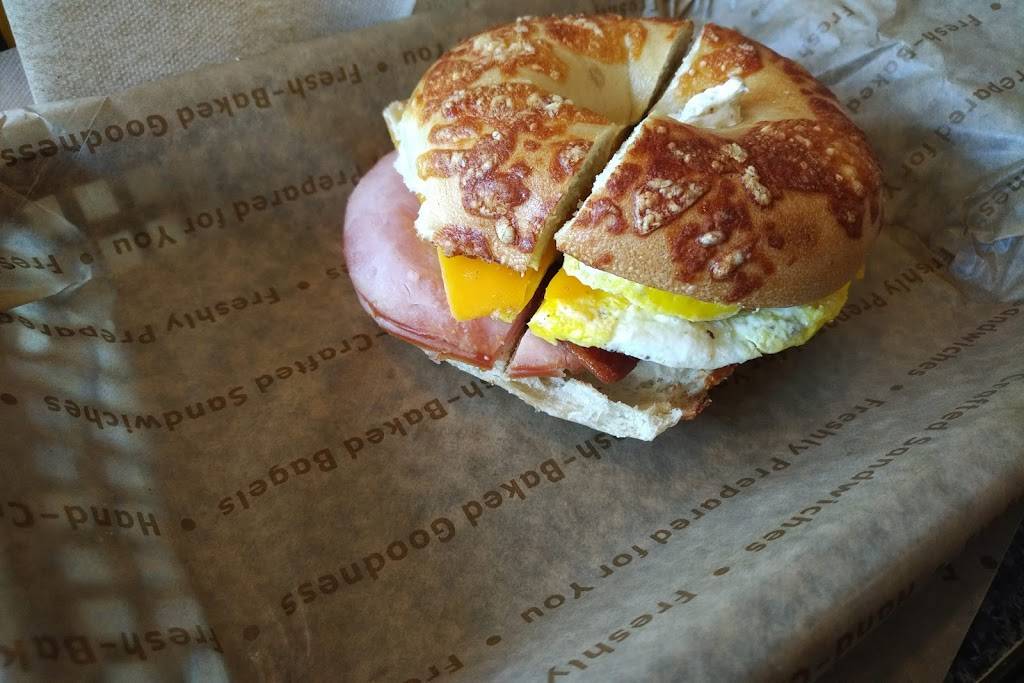Einstein Bros. Bagels | cafe | 1055 Broad Ripple Ave, Indianapolis, IN 46220, USA | 3177229888 OR +1 317-722-9888