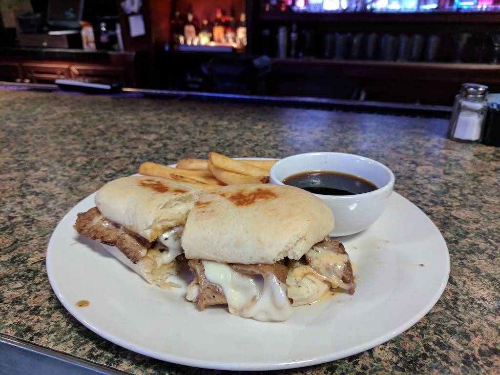 Carrs Steakhouse | restaurant | 213 W Broadway, Mayfield, KY 42066, USA | 2702471111 OR +1 270-247-1111