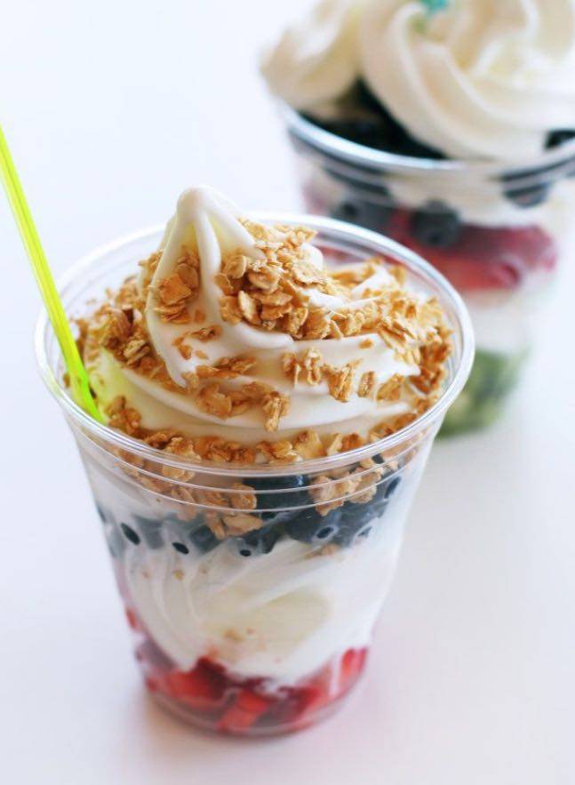 Yo Kool Frozen Yogurt & Neighborhood Cafe | meal takeaway | 23415 Three Notch Rd #2021, California, MD 20619, USA | 2402378044 OR +1 240-237-8044
