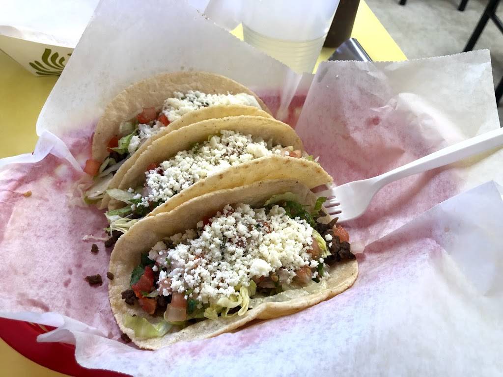 Nallys Kitchen | restaurant | 1622 Rockingham Rd, Davenport, IA 52802, USA | 5633220181 OR +1 563-322-0181