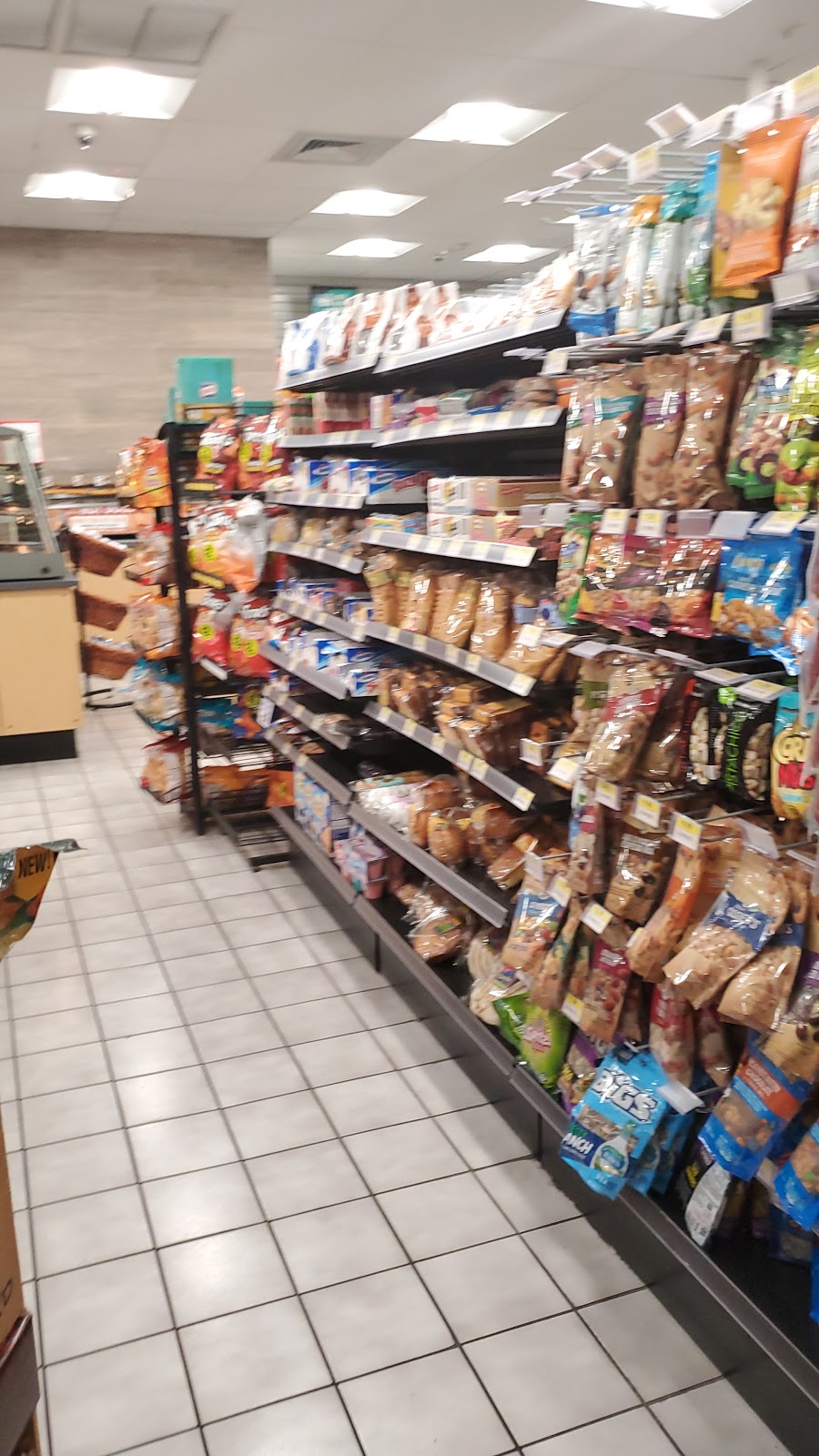 7-Eleven | bakery | 826 Radford Blvd RT, 1 SC-9, Dillon, SC 29536, USA | 8002550711 OR +1 800-255-0711