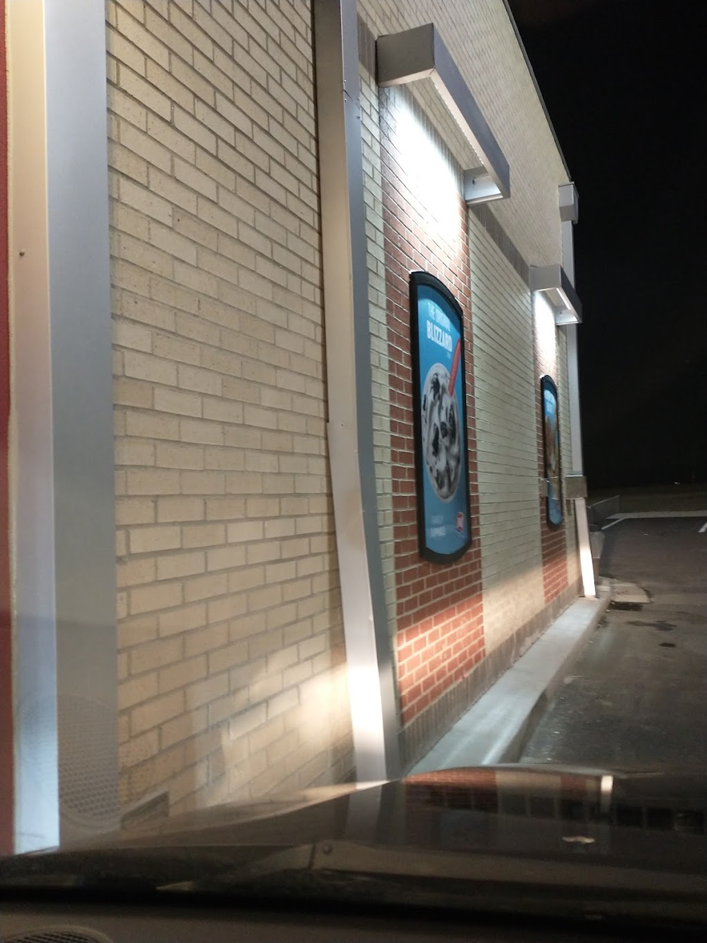 Dairy Queen Grill & Chill Restaurant 5381 NE Antioch Rd, Kansas