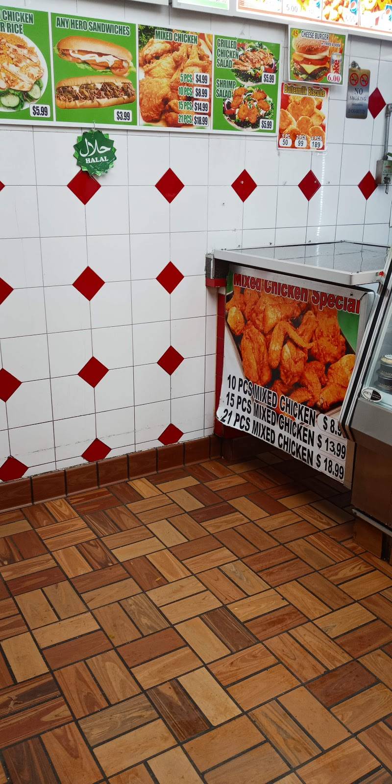 Crown Fried Chicken | restaurant | 3633 Broadway, New York, NY 10031, USA | 2124917288 OR +1 212-491-7288