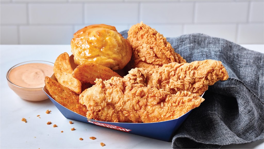 Krispy Krunchy Chicken | restaurant | 2072 PA-507, Gouldsboro, PA 18424, USA | 5707954795 OR +1 570-795-4795
