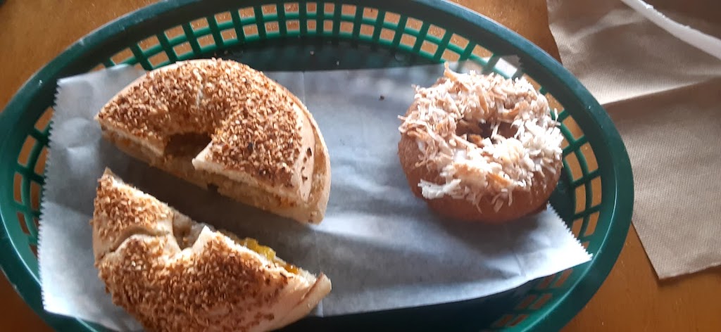 Yum Yums Bagel Cafe | cafe | 318 Morgantown St, Uniontown, PA 15401, USA | 7244309999 OR +1 724-430-9999