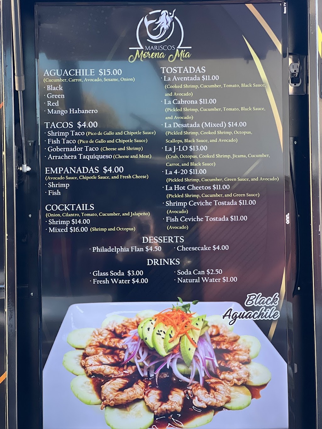 Mariscos Morena Mia | restaurant | 3368 Market St, Riverside, CA 92501, USA | 9513123769 OR +1 951-312-3769