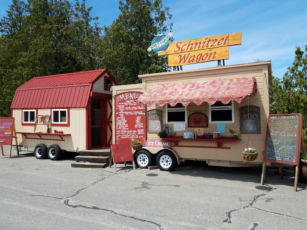 Jos World Famous Schnitzel Wagon | restaurant | Dublin St, Machias, ME 04654, USA | 2072003001 OR +1 207-200-3001