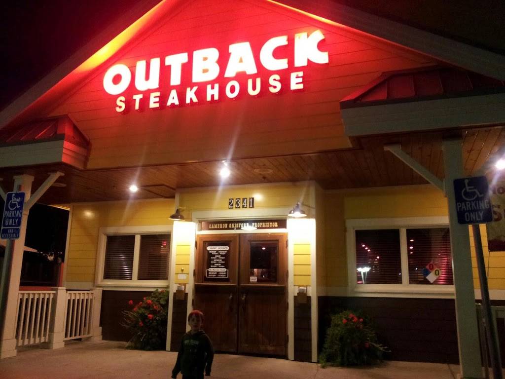 Outback Steakhouse - Restaurant | 2341 Lockwood St, Oxnard, CA 93036, USA