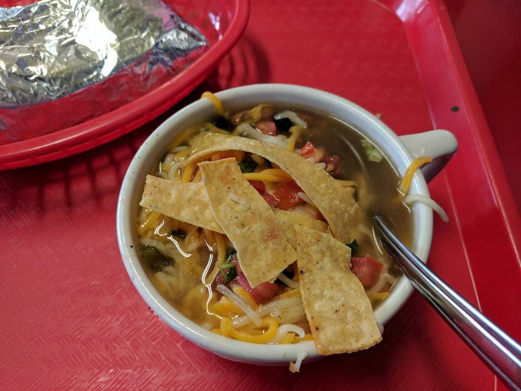 Fuzzys Taco Shop | restaurant | 5760 Olde Wadsworth Blvd, Arvada, CO 80002, USA | 3034389997 OR +1 303-438-9997