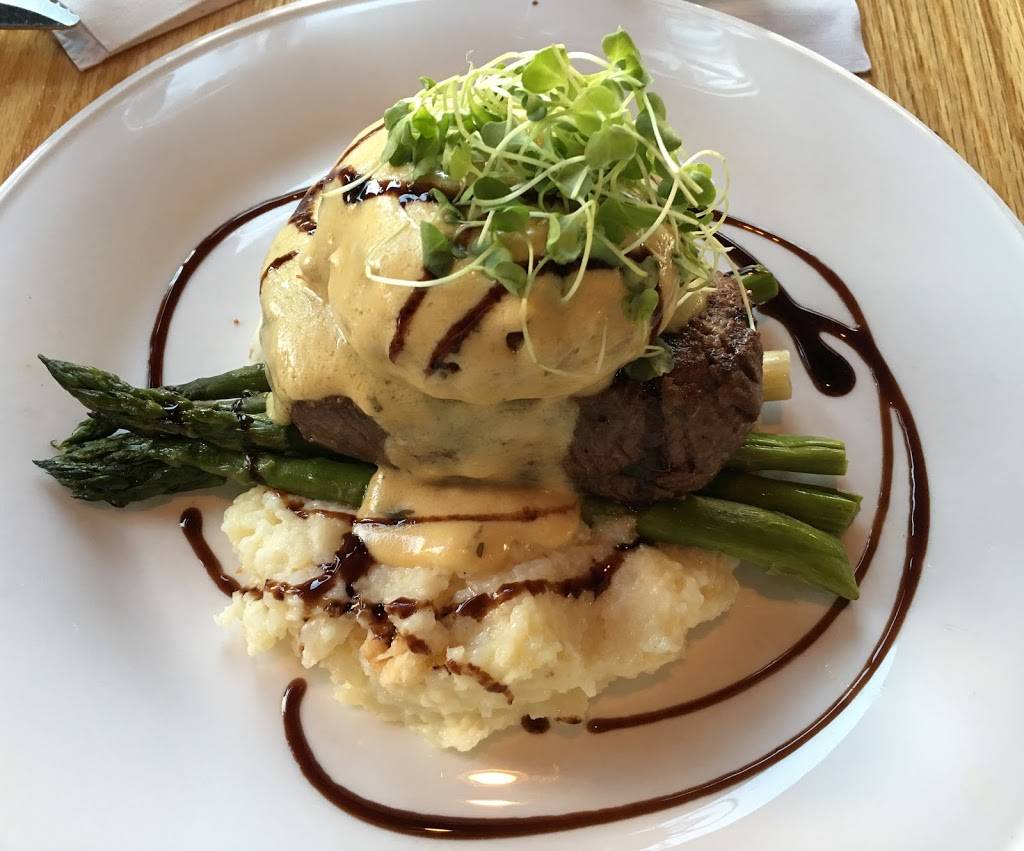 Clarks Seafood & Chop House | restaurant | 720 US-17, Little River, SC 29566, USA | 8433998888 OR +1 843-399-8888