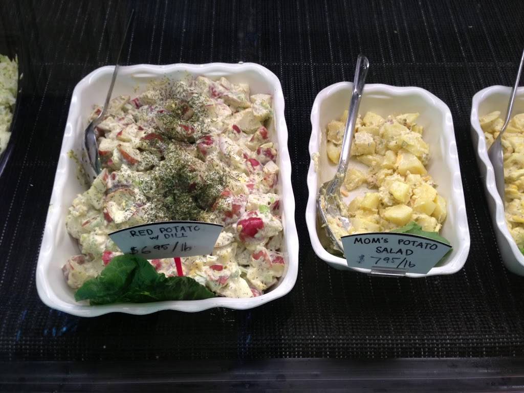 Bernies Delicatessen & Gourmet Market | meal takeaway | 4328 Chain Bridge Rd, Fairfax, VA 22030, USA | 7036911269 OR +1 703-691-1269