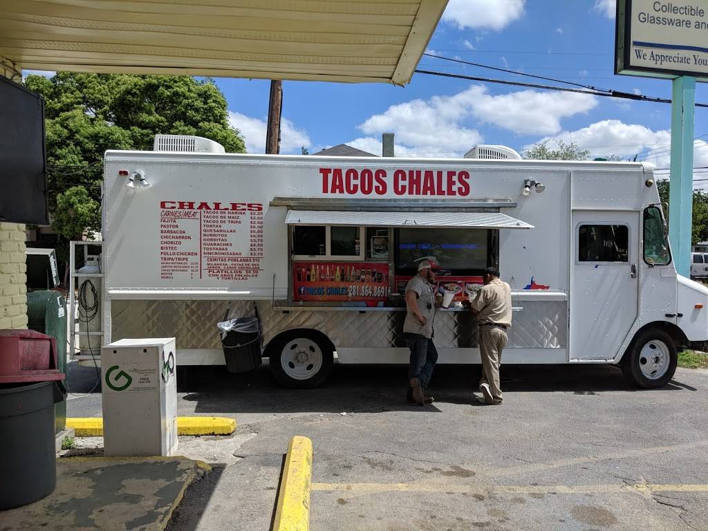 Tacos CHALES | restaurant | Houston, TX 77006, USA | 8326618466 OR +1 832-661-8466