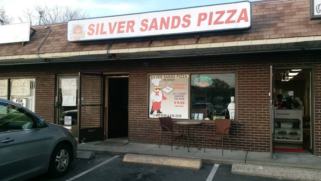 Silver Sands Pizza | restaurant | 415 Boston Post Rd, Milford, CT 06460, USA | 2038820220 OR +1 203-882-0220
