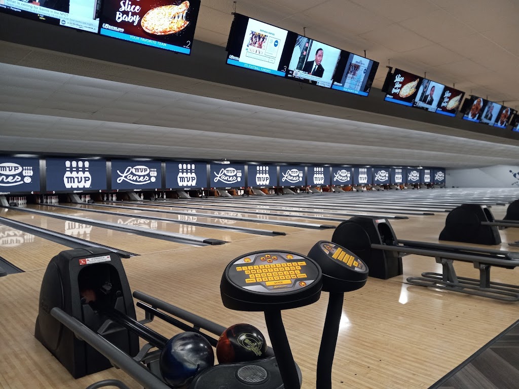 MVP Lanes | restaurant | 3810 Lake Ave, Fort Wayne, IN 46805, USA | 2604202695 OR +1 260-420-2695