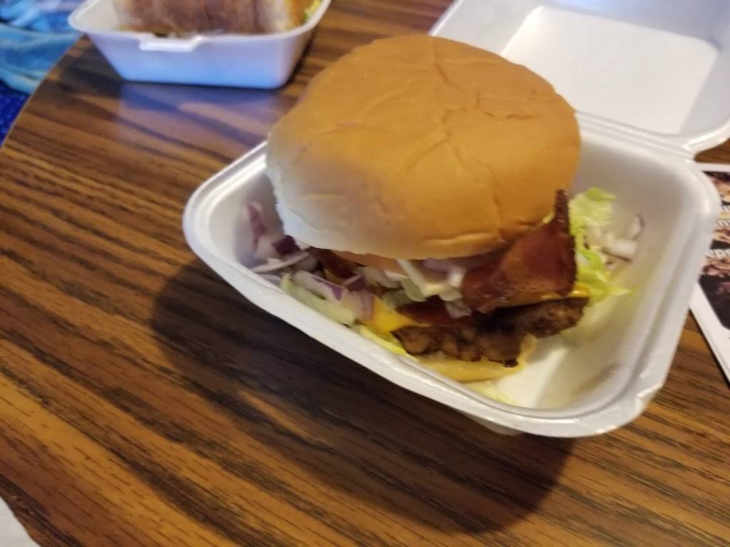 TrackSide | restaurant | 2285 S State Rd 67, Paragon, IN 46166, USA | 7653187994 OR +1 765-318-7994