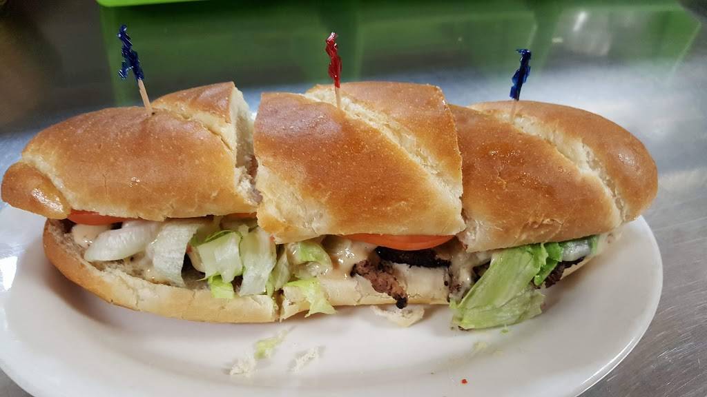 Red Zone | restaurant | 34 Envision Drive, Mifflintown, PA 17059, USA | 7174367339 OR +1 717-436-7339