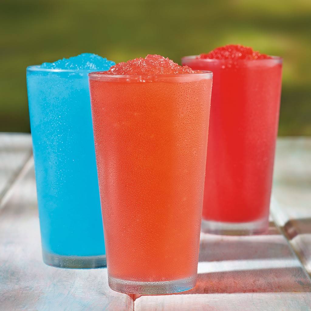 Rallys | restaurant | 2560 N Hwy 190 North, Covington, LA 70433, USA | 9858091809 OR +1 985-809-1809