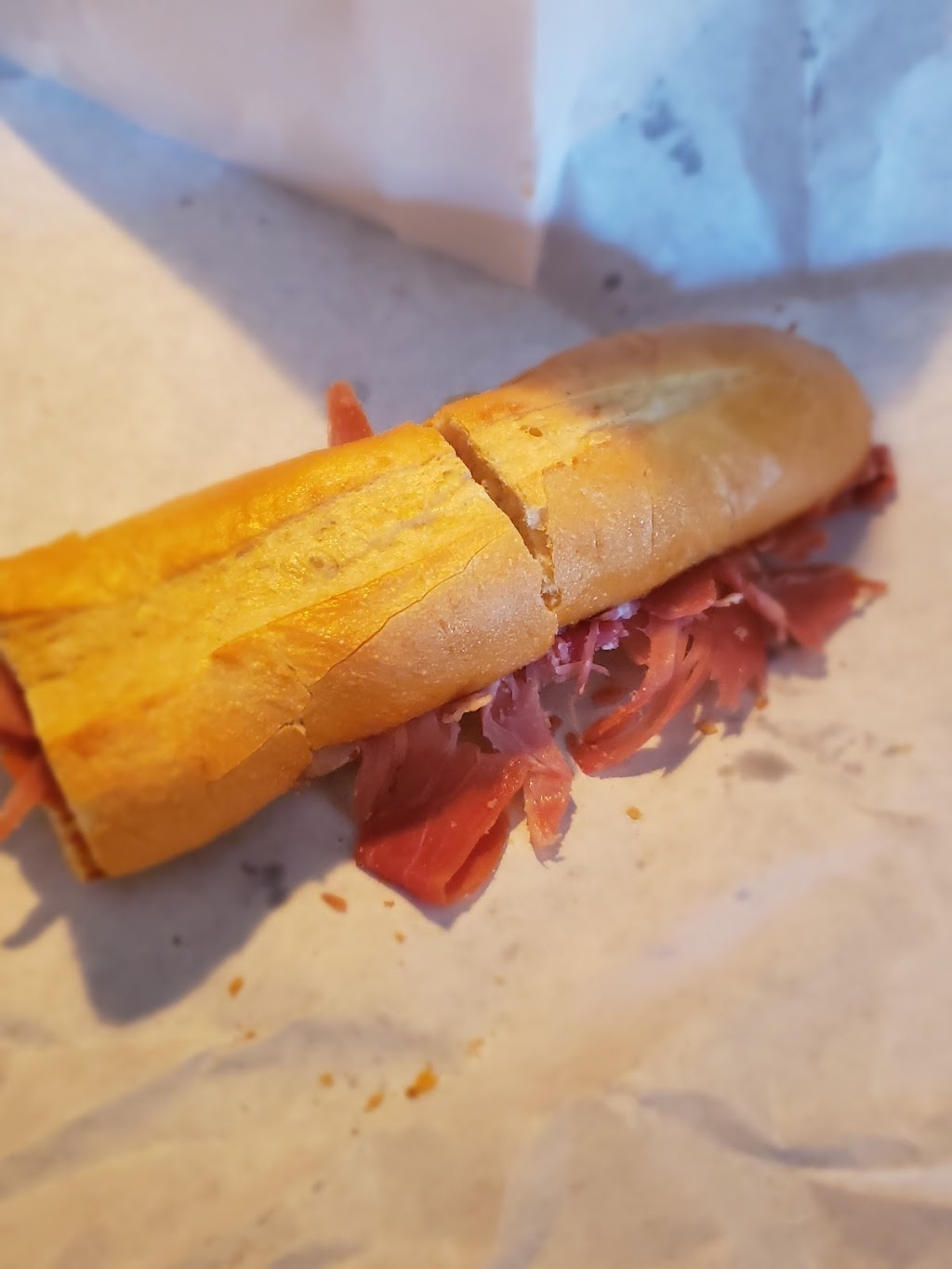 Secret Sandwich Shop | restaurant | 208 W McDaniel St, Springfield, MO 65806, USA | 4176859682 OR +1 417-685-9682