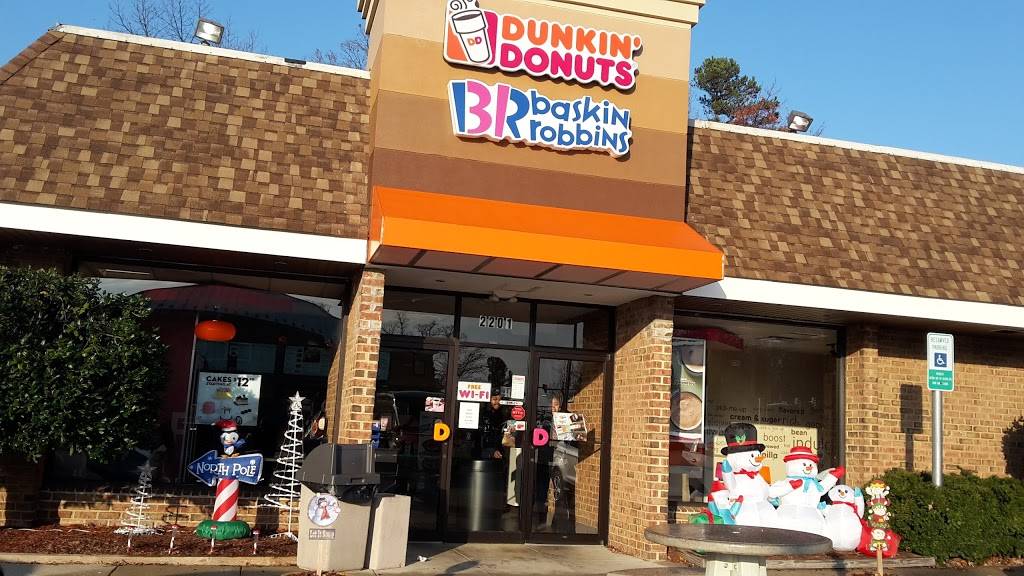 Dunkin Donuts | cafe | 2201 Old Bridge Rd, Lake Ridge, VA 22192, USA | 7034905035 OR +1 703-490-5035