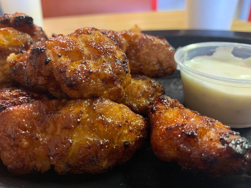 Charlie’s Pizza and More | restaurant | 405 US-59, Heavener, OK 74937, USA | 9186580725 OR +1 918-658-0725