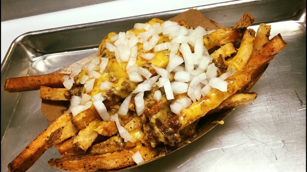 Flash Burger | restaurant | 119 Business Park Dr #100, Kenedy, TX 78119, USA | 8305830870 OR +1 830-583-0870