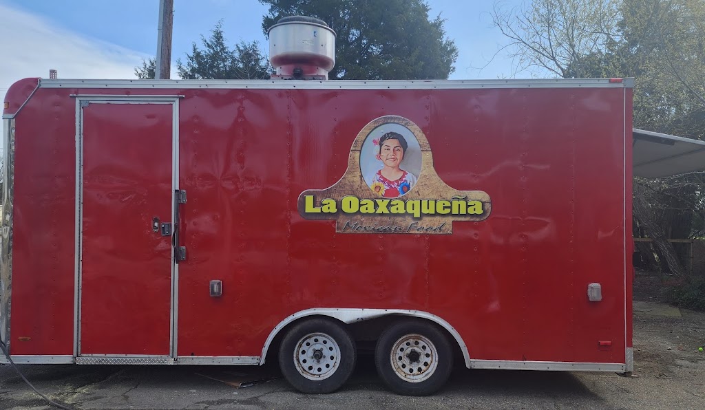 La Oaxaqueña Mexican Food | restaurant | 804 N Broad St, Edenton, NC 27932, USA | 2523940591 OR +1 252-394-0591