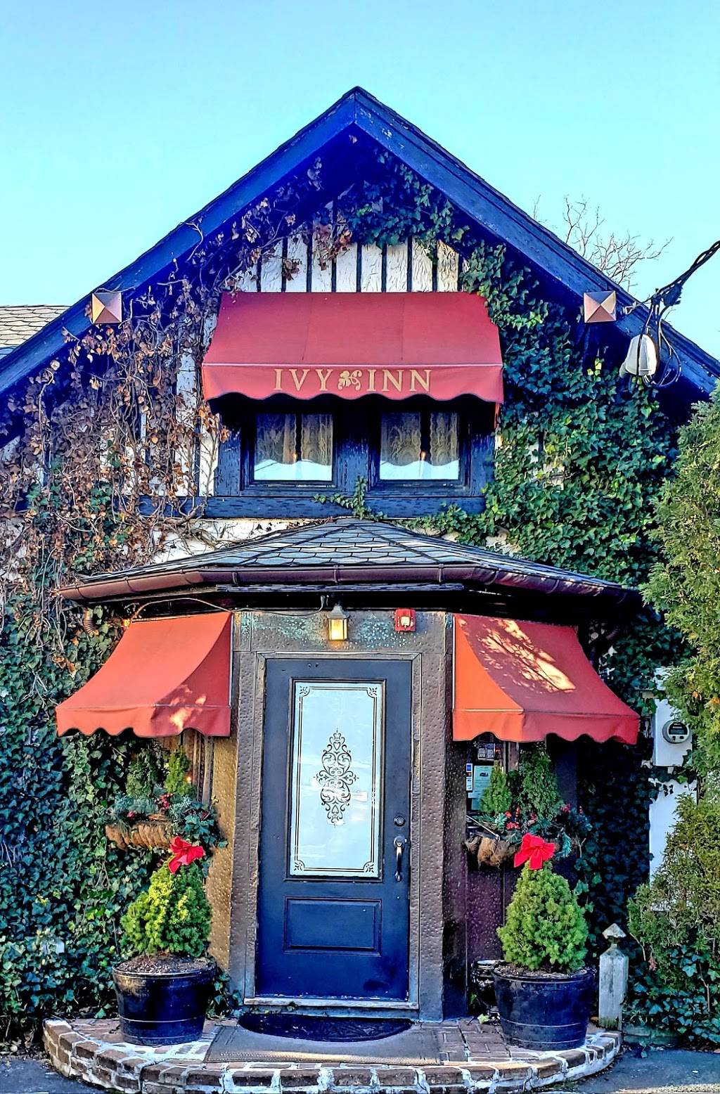 Ivy Inn | restaurant | 268 Terrace Ave, Hasbrouck Heights, NJ 07604, USA | 2013937699 OR +1 201-393-7699