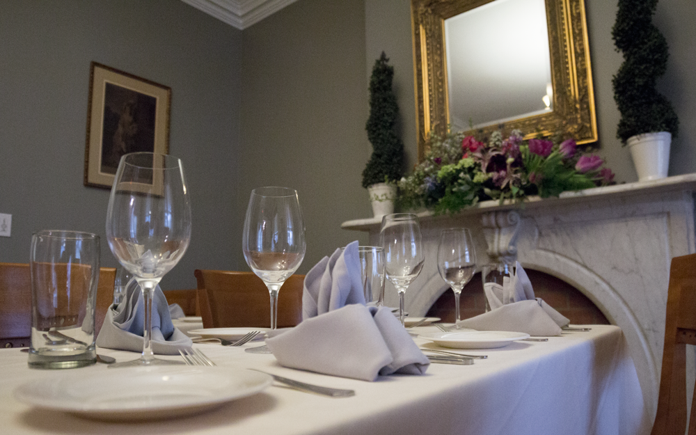 Bread and Water | restaurant | 51 Warwick St, Middletown, CT 06457, USA | 8608525944 OR +1 860-852-5944