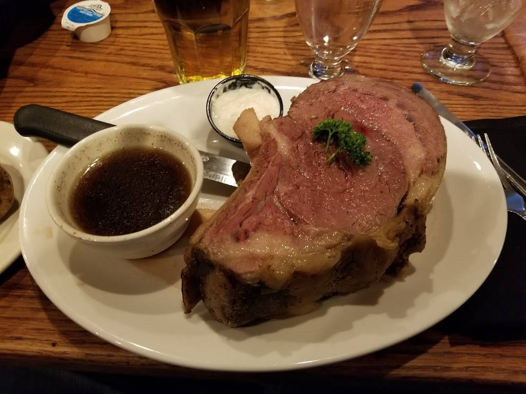Russells On the Lake | restaurant | 111 Jefferson Blvd, Big Lake, MN 55309, USA | 7632636111 OR +1 763-263-6111