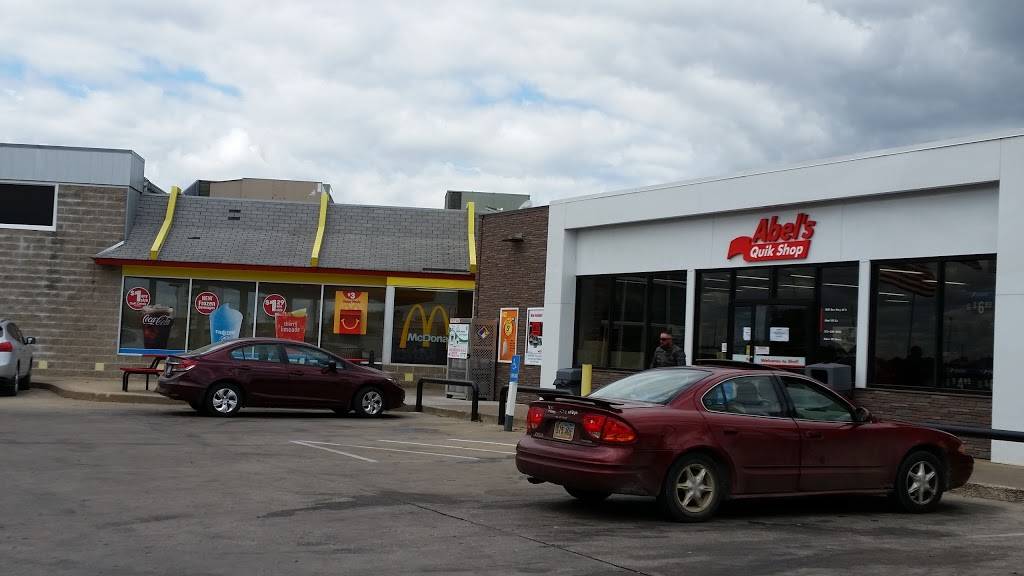 McDonalds | cafe | 1603 US-61 BUS, Bowling Green, MO 63334, USA | 5733246181 OR +1 573-324-6181