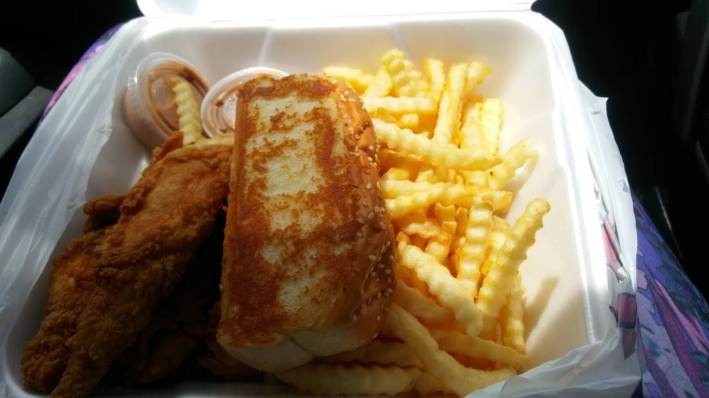 Raising Canes Chicken Fingers | meal takeaway | 1230 Allen Dr, Grand Island, NE 68803, USA | 3086752902 OR +1 308-675-2902